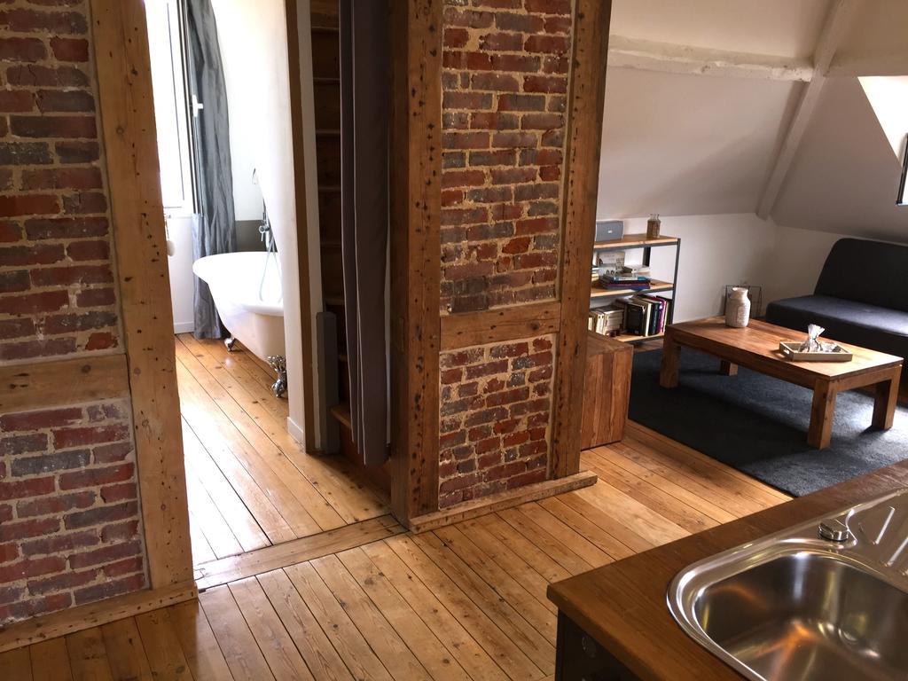 Le Loft Du Clocheton Lägenhet Étretat Exteriör bild