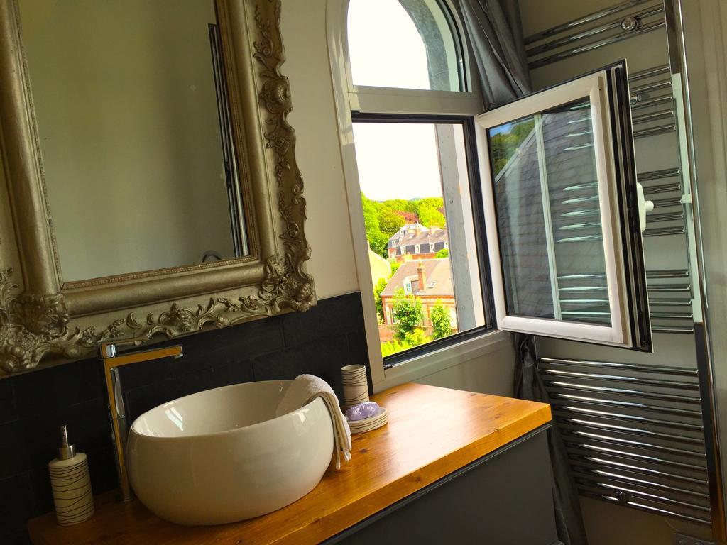 Le Loft Du Clocheton Lägenhet Étretat Exteriör bild