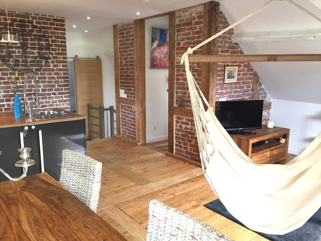 Le Loft Du Clocheton Lägenhet Étretat Exteriör bild