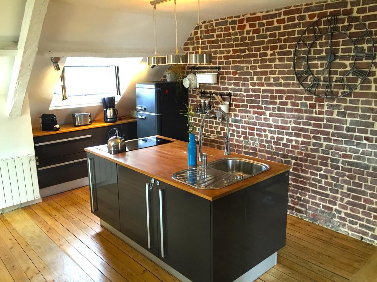 Le Loft Du Clocheton Lägenhet Étretat Exteriör bild